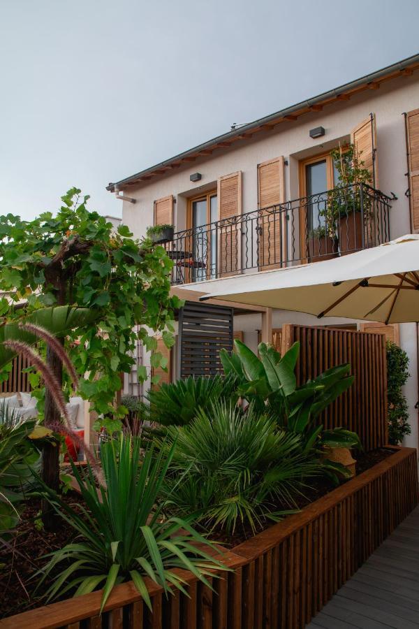 Unique Boutique Hotel Antibes Juan-Les-Pins Zewnętrze zdjęcie
