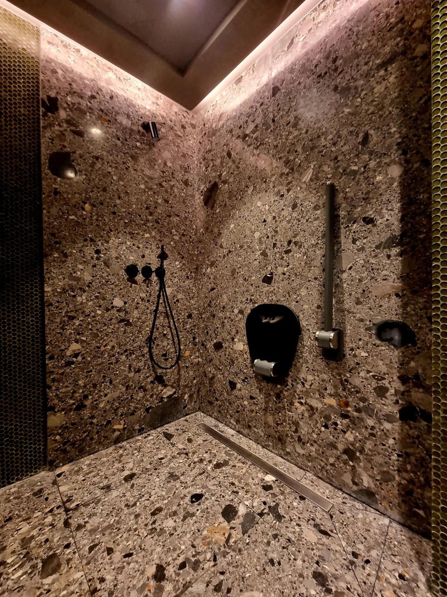 Unique Boutique Hotel Antibes Juan-Les-Pins Zewnętrze zdjęcie