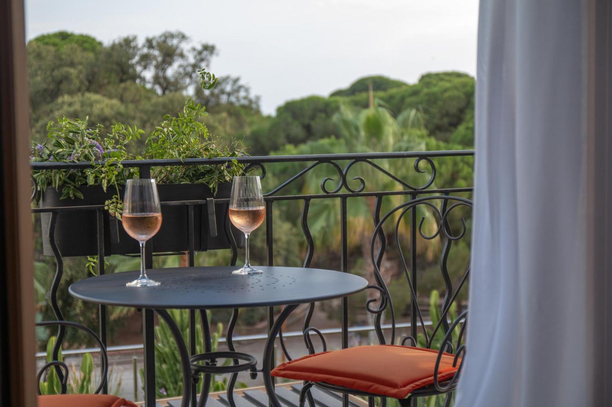 Unique Boutique Hotel Antibes Juan-Les-Pins Zewnętrze zdjęcie